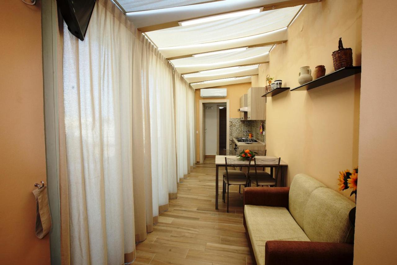Re Sole Case Vacanze - Esclusivo Attico M A R T E Con Spaziosissima Terrazza Solarium Attrezzata Avola Exteriér fotografie