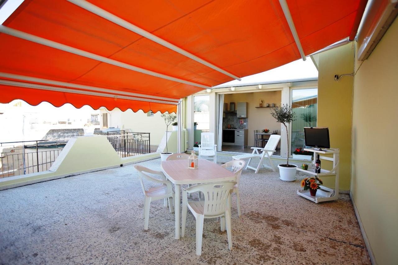 Re Sole Case Vacanze - Esclusivo Attico M A R T E Con Spaziosissima Terrazza Solarium Attrezzata Avola Exteriér fotografie